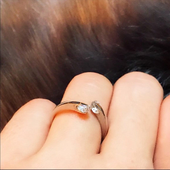 Twin CZ Silver Ring - Picture 2 of 4